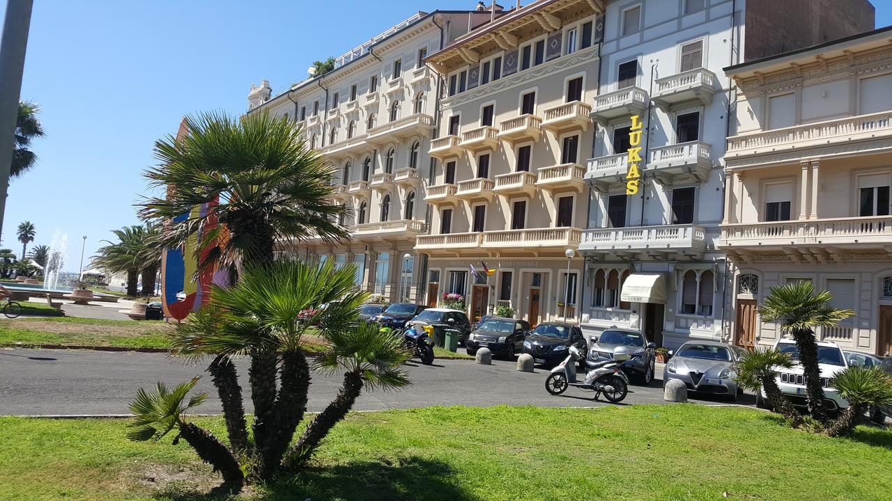 Hotel Marchionni Viareggio Exterior foto